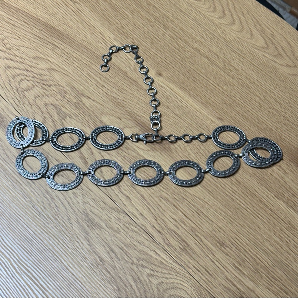 Chunky silver chain style belt western Urban Outfitters Oval Links